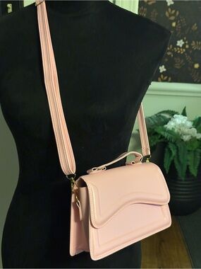 Women’s Blush Pink Crossbody Handbag - Minimal Structured Satchel